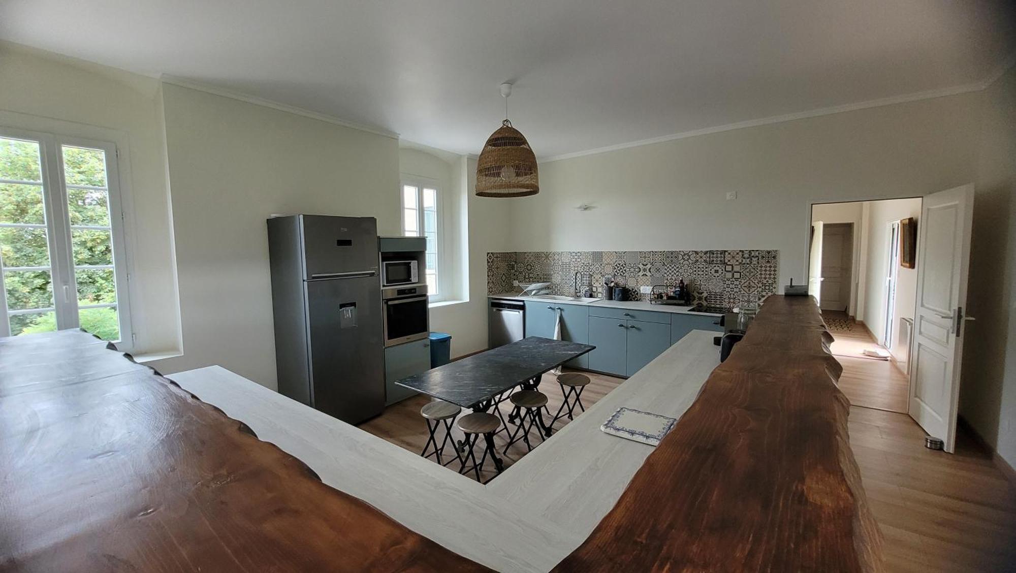 La Pinede, Logement Privatif Au Chateau Aumes ภายนอก รูปภาพ