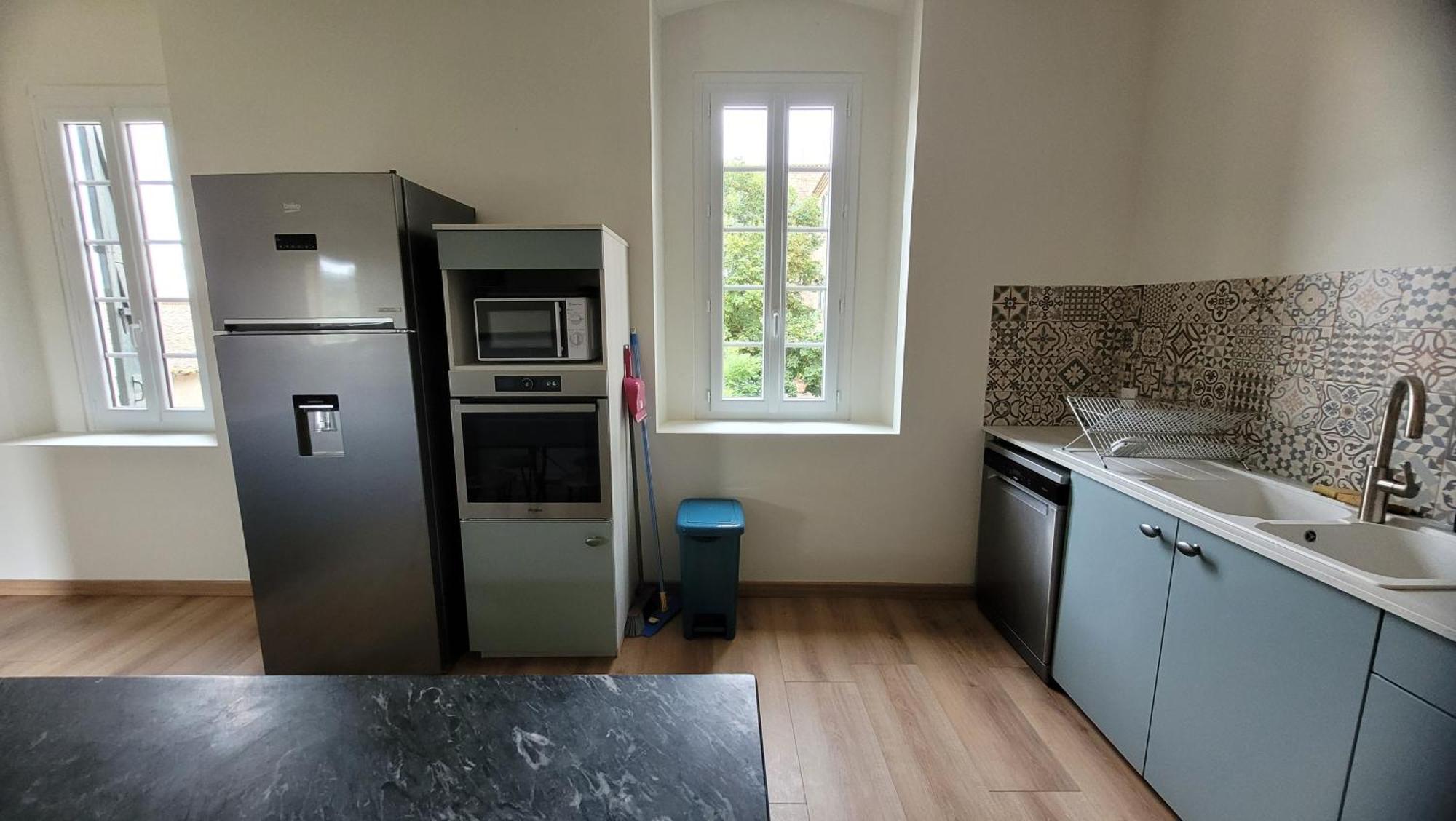 La Pinede, Logement Privatif Au Chateau Aumes ภายนอก รูปภาพ