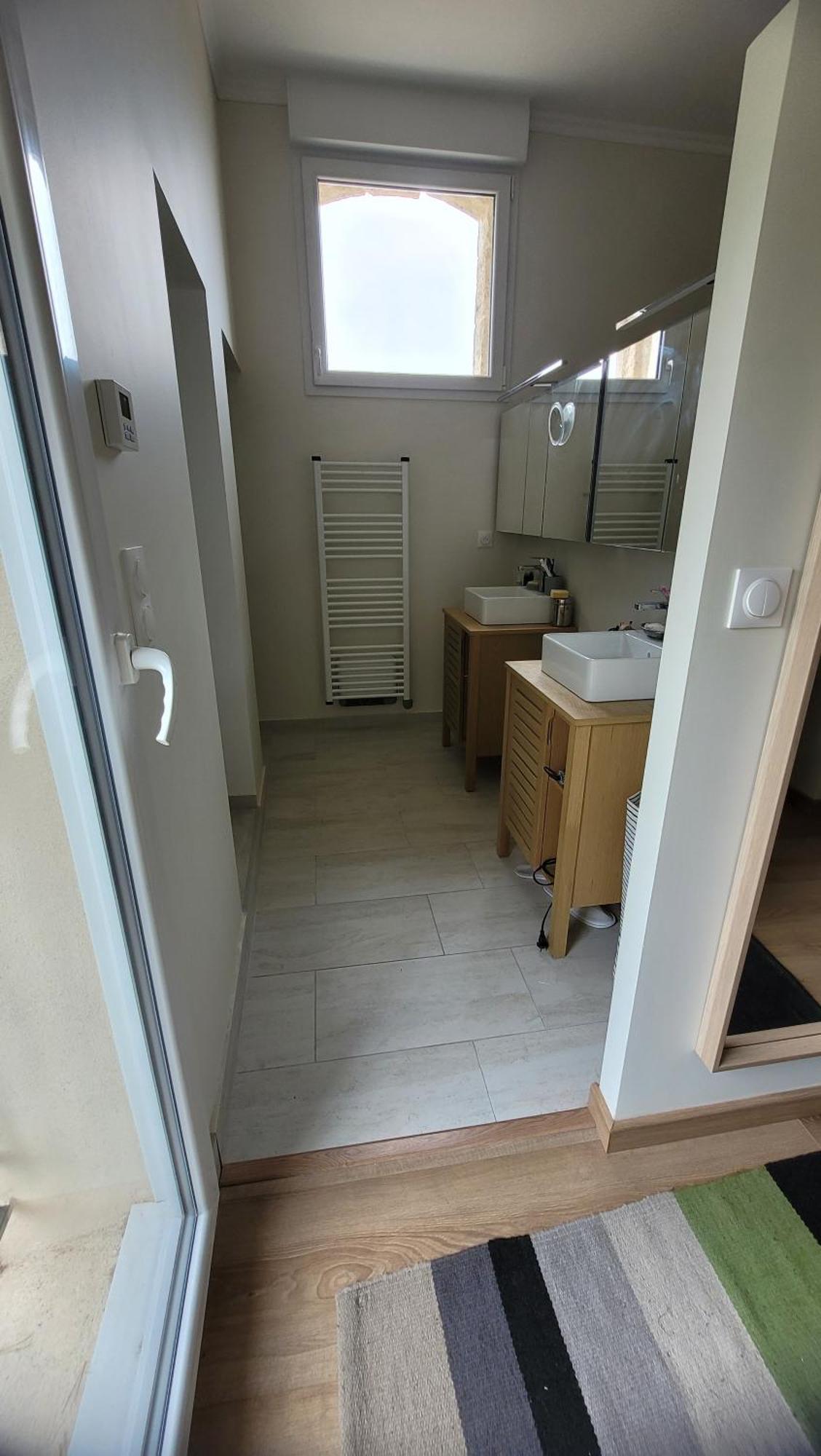 La Pinede, Logement Privatif Au Chateau Aumes ภายนอก รูปภาพ