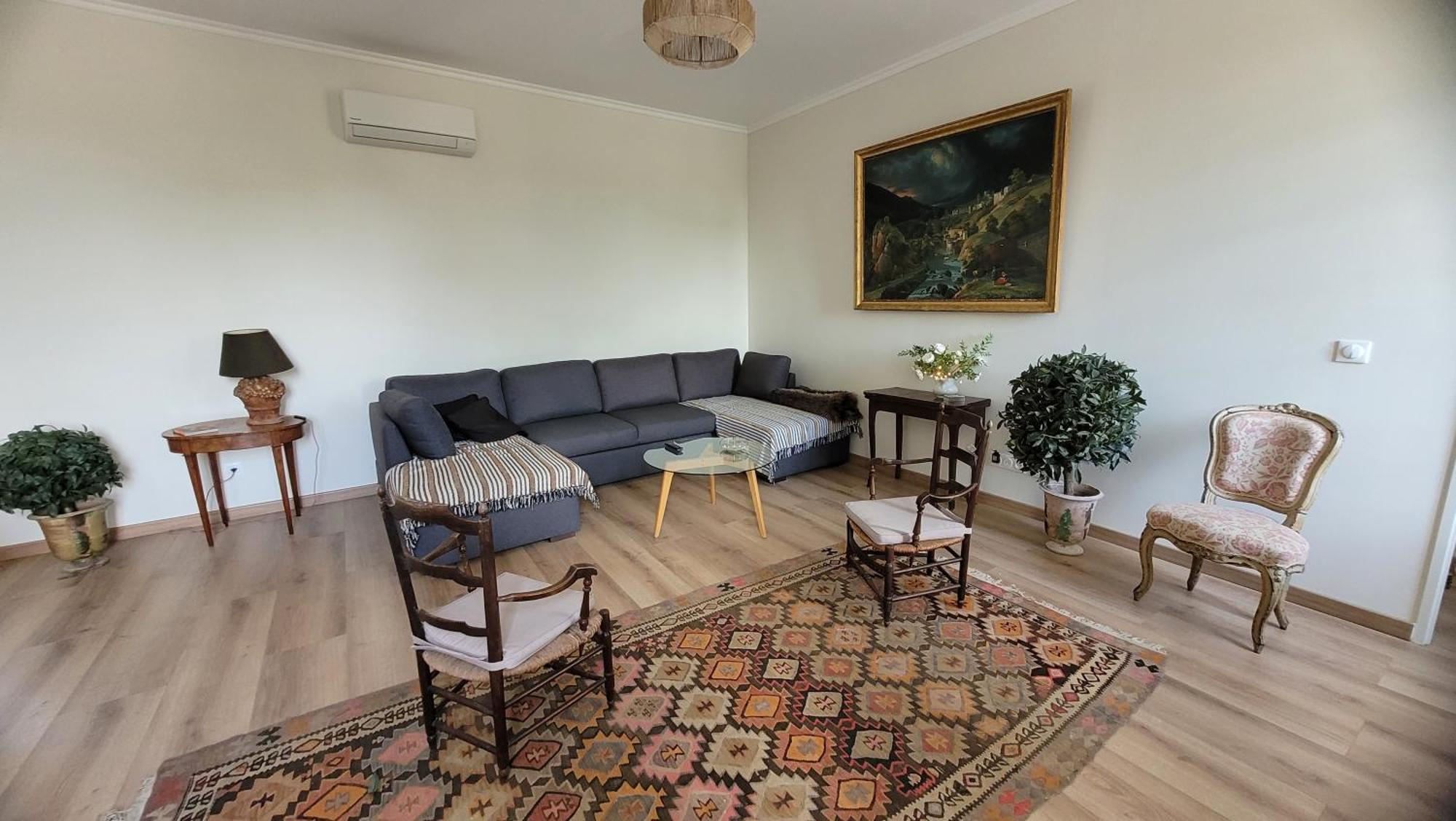La Pinede, Logement Privatif Au Chateau Aumes ภายนอก รูปภาพ